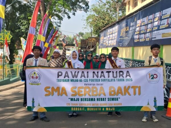 Peserta dari TK hingga Perguruan Tinggi Meriahkan Hari Kesembilan Pawai Natura Milad Suryalaya
