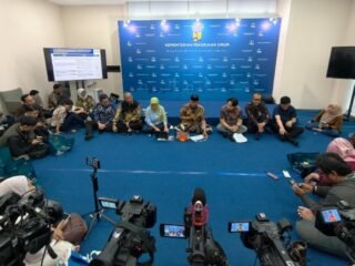 Kementerian PU Lakukan Penanganan Bencana Sumatera Lewat Skema Padat Karya untuk Pulihkan Ekonomi Warga