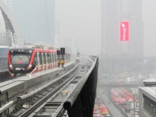 LRT Jabodebek Andal Saat Cuaca Ekstrem, Rekor Pengguna Harian Tembus 123.276