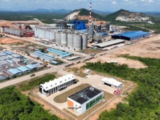 Hilirisasi Bauksit Hadirkan Dampak Sosial Nyata bagi Masyarakat Mempawah