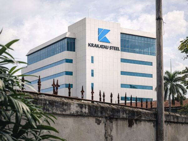 Krakatau Steel Tekankan Pentingnya Proteksi Industri Baja untuk Menjaga Keberlanjutan Bisnis Nasional