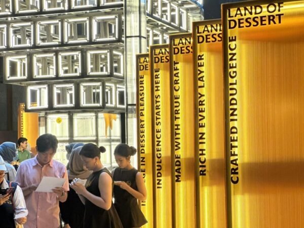 Crazy Dessert Festival in ASHTA District 8