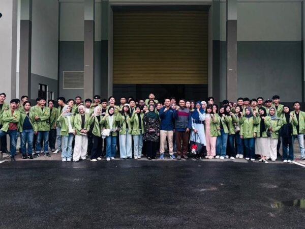 Mahasiswa Universitas Perjuangan Tasikmalaya Melakukan Kunjungan Kuliah Kerja ke PLTA Jatigede