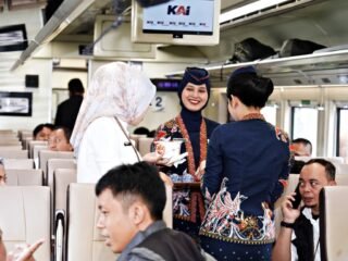 Genap Setahun Beroperasi, KA Gunungjati Angkut 248 Ribu Penumpang dari Daop 1 Jakarta
