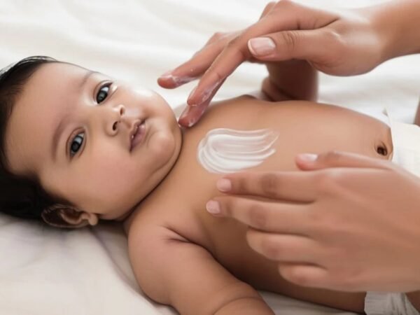 Cara Memilih Lotion Bayi untuk Newborn agar Tidak Iritasi dan Tetap Lembap