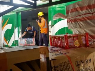 Jelang Puncak Lebaran, KAI Logistik Perkuat Kesiapan Operasional Layanan Pengiriman