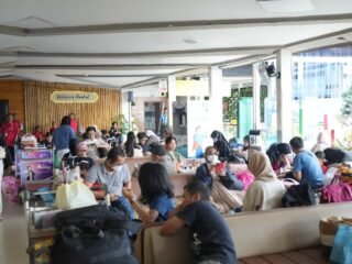 Dua Hari Posko Angkutan Lebaran 2026, KAI Daop 2 Bandung Layani Lebih dari 60 Ribu Pelanggan