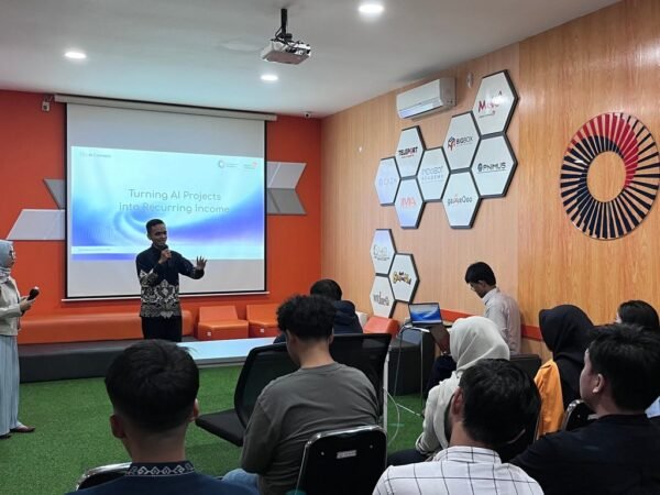 AI Center Makassar Dorong Komersialisasi Proyek AI Talenta Digital Menjadi Bisnis Berpendapatan Berkelanjutan