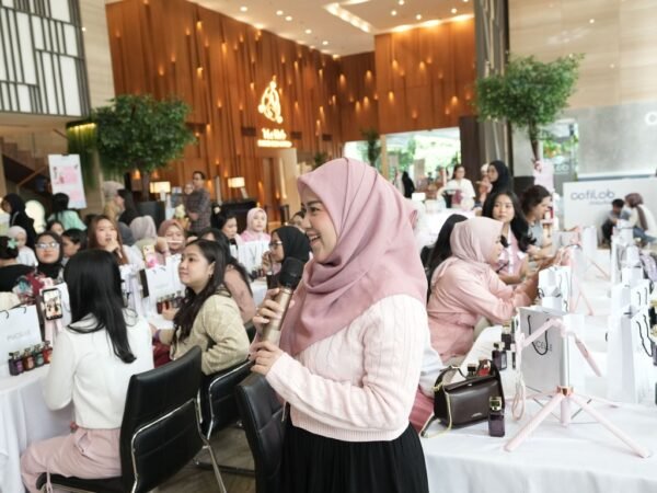 850 Beauty Enthusiasts Ramaikan Glow Fest 2.0 by Geng Glowing