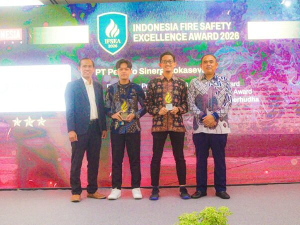 PT Pelindo Sinergi Lokaseva Raih Tiga Penghargaan pada Indonesia Fire Safety Excellence Award 2026