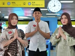 Hadirkan Nuansa Idulfitri di 18 Stasiun, LRT Jabodebek Ciptakan Pengalaman Perjalanan Lebaran yang Lebih Hangat