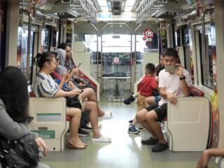 H1 & H2 Lebaran 2026 Pengguna LRT Jabodebek Melonjak Hingga 79 Persen