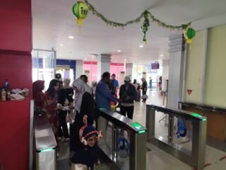 Arus Mudik dan Balik Lebaran 1447 H/2026 M di Pelabuhan Sri Bintan Pura Tanjungpinang Berjalan Lancar dan Kondusif