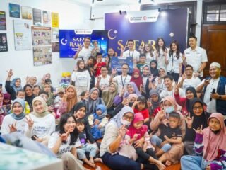 Bantuan Bagi Anak Penyandang Kanker dalam Rangkaian Safari Ramadan MIND ID