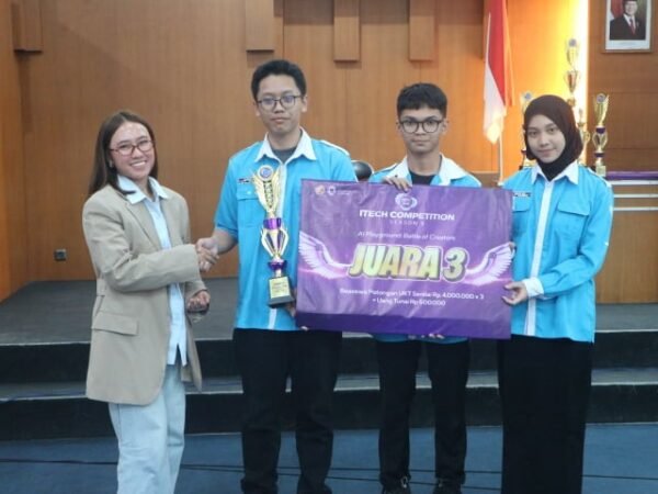 ITECH Season 9: AI Center Bandung Dorong Inovator AI dari Sekolah