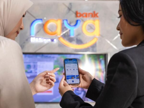 Hadirkan Ratusan Pengembangan Inovasi Fitur, Bank Raya Raih Most Trusted Financial Brand Awards 2026