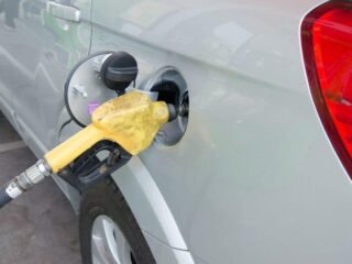 Kenaikan Harga BBM Tekan Biaya Operasional Mobil Mewah, Pemilik Mulai Cari Alternatif Likuiditas