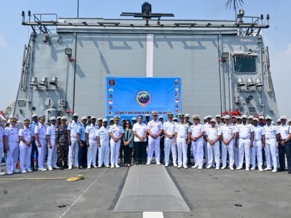 INS Sunayna Tiba di Jakarta, Misi “One Ocean, One Mission” Perkuat Sinergi Maritim Indonesia–India