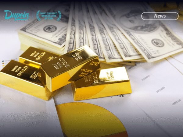 Harga Emas Masih Tertekan, Dolar AS dan Suku Bunga Jadi Penekan