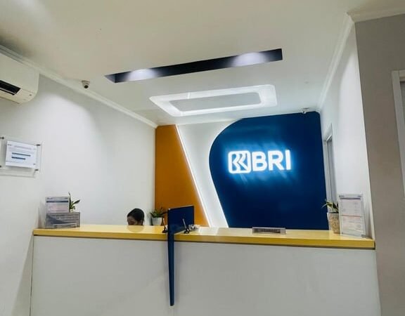 BRI KK Mall Kelapa Gading Tetap Layani Transaksi Nasabah Saat Libur Melalui Weekend Banking