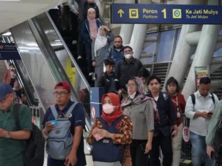 KAI Akomodir Kebutuhan Pengguna LRT Jabodebek di Libur Nasional dan Weekday