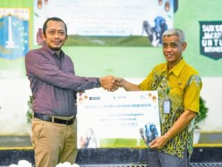 Pererat Kebersamaan dengan Masyarakat, SUCOFINDO Salurkan Bantuan Hewan Kurban di Kelurahan Pancoran