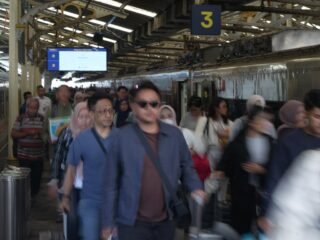 KAI Daop 2 Bandung Layani Hampir 75ribu Pelanggan Selama Libur Panjang May Day, Okupansi KA Capai 107,3%
