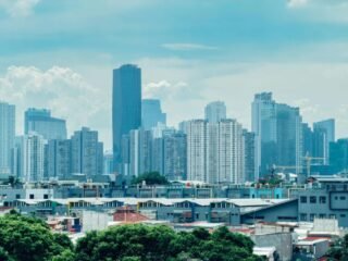 Merantau dan Kerja di Jakarta? Ini Hal yang Perlu Dipersiapkan