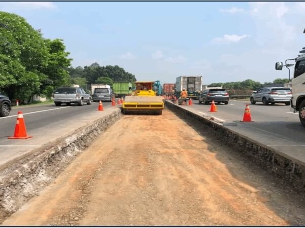 Jaga Kualitas Layanan Jalan Tol, PT JMTM Gelar Rekonstruksi Perkerasan di Sejumlah Titik Ruas Tol Cawang–Tomang–Pluit dan Jakarta–Tangerang