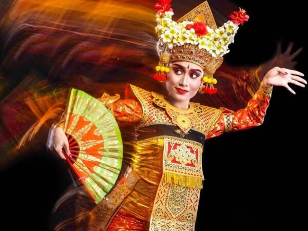 Lebih dari Sekadar Tempat Menginap: Bagaimana Hotel dan Komunitas Lokal Dapat Menciptakan Pengalaman Wisata yang Lebih Bermakna