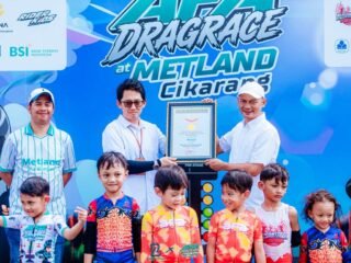 Metland Cikarang Kembali Raih Rekor MURI melalui Dragrace Pushbike  dengan Peserta Anak Terbanyak