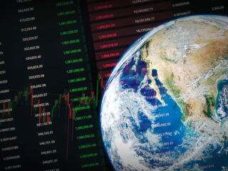 Kenaikan Suku Bunga dan Geopolitik: Mengapa Indeks Global Menjadi Pilihan Trader Saat Ini